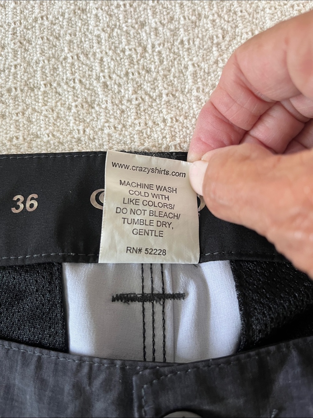 Crazy shirts brand, coconut poly/spandex gray/black patterned men shorts, golf - Picture 12 of 13